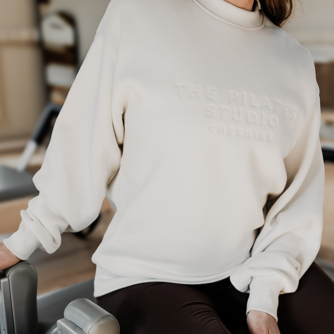 Studio Sweatshirt - Cream