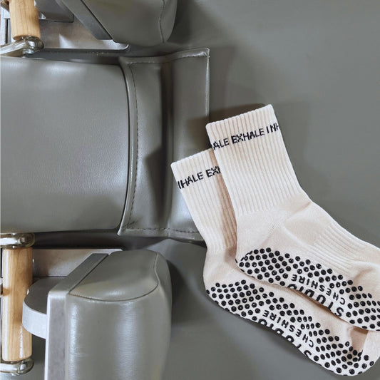 INHALE-EXHALE Grip Socks - Ecru