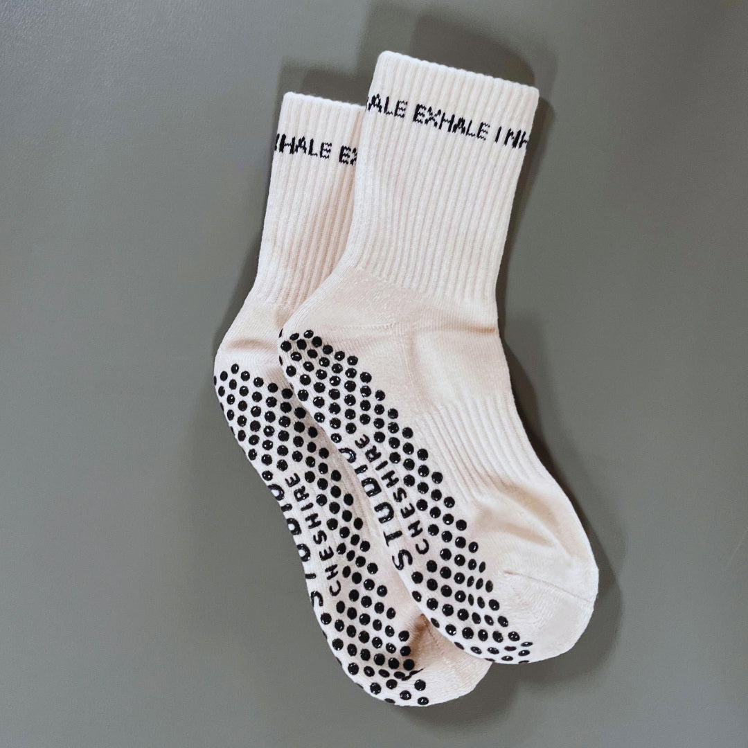INHALE-EXHALE Grip Socks - Ecru